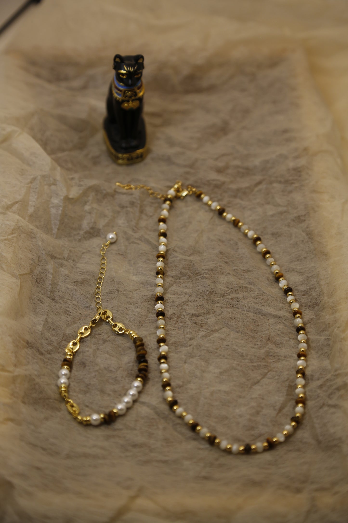 Pearl and Tiger's Eye Beaded Necklace - Gold Tone